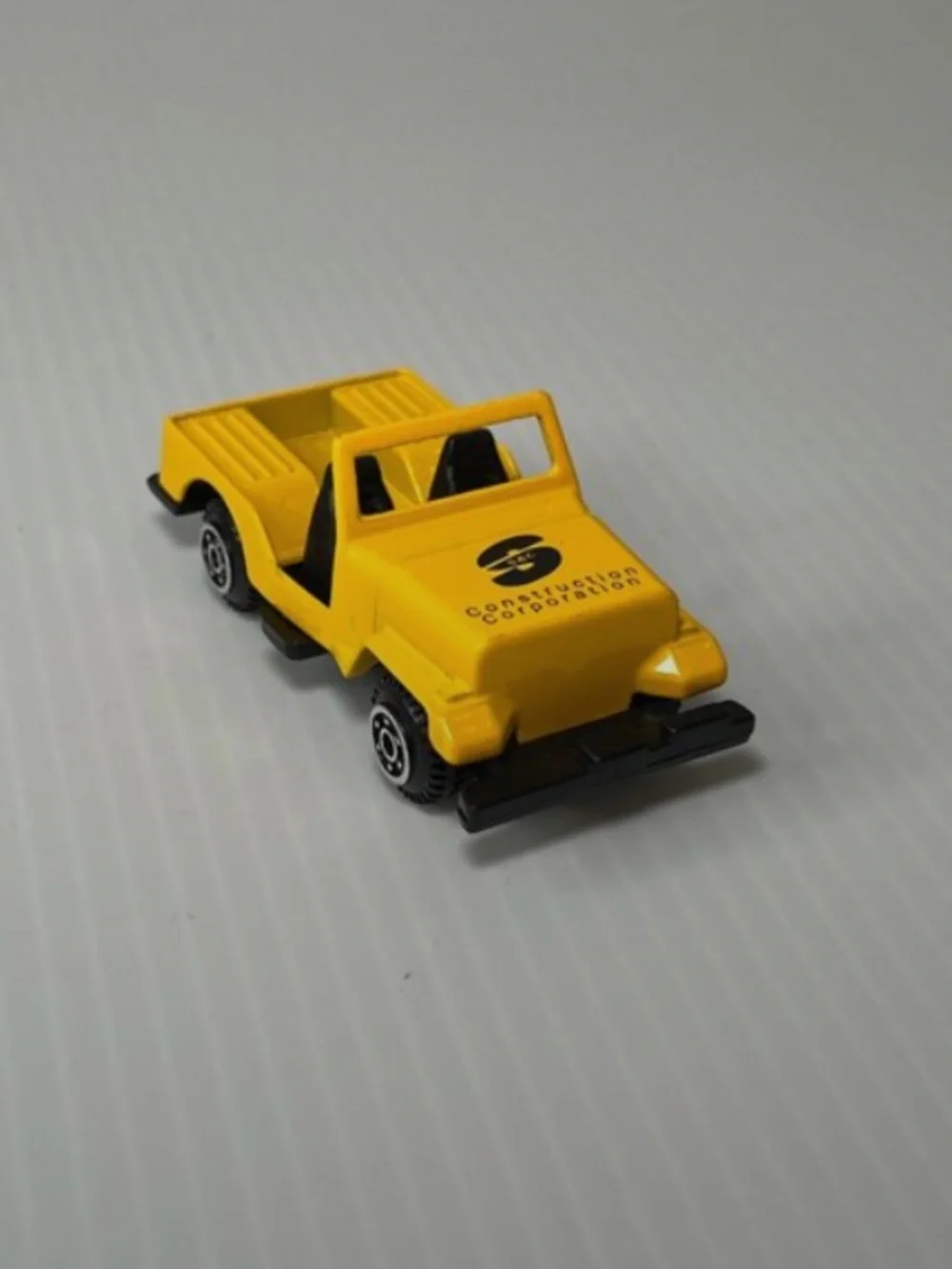 S & C Construction Coporation Loose Diecast Jeep Greenbrier Intl